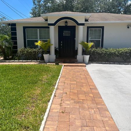 Caribbean Splendor Vacation Rental Near Bush Gardens Tampa Fl Exterior photo